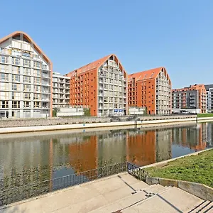  Apartment Downtown Aura Ii